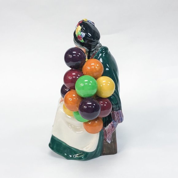 Royal Doulton 1929-1998 "The Old Balloon Seller" Figurine, HN1315 - Picture 3 of 10